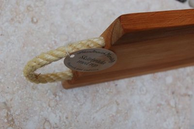 画像2: 北欧雑貨　キッチン　ＳKANDINAVISK.H 《スカンジナヴィスク.H》　木製カッティングボード　ロープ付き
